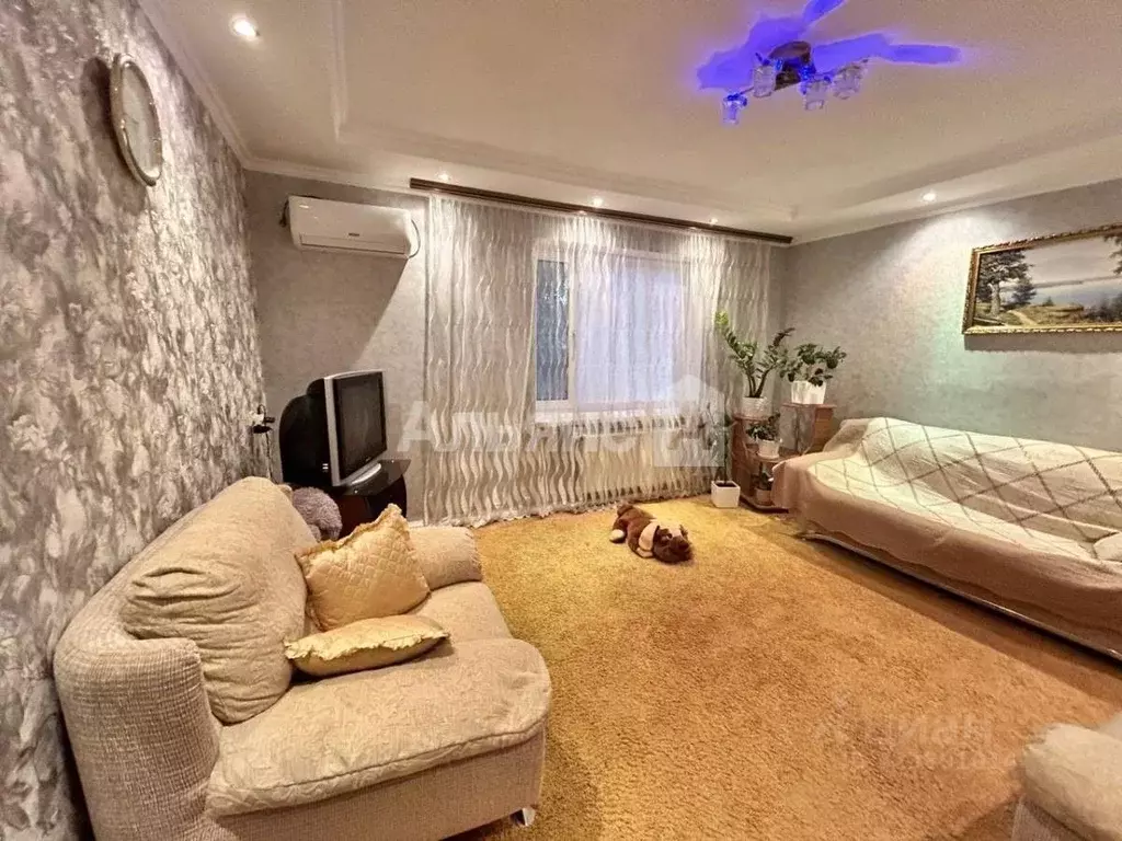 Дом в Ростовская область, Тацинская ст-ца ул. Чапаева (126 м) - Фото 1