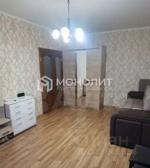 1-к кв. Белгородская область, Старый Оскол Степной мкр, 31 (45.0 м) - Фото 0