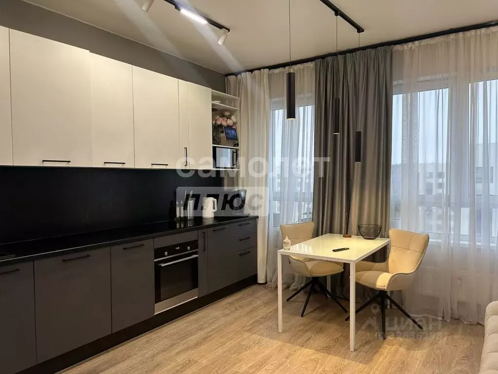 3-к кв. Московская область, Люберцы городской округ, Мирный пгт ул. ... - Фото 1