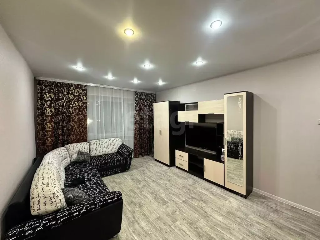 1-к кв. Ямало-Ненецкий АО, Новый Уренгой Юбилейный мкр, 2/4 (40.0 м) - Фото 1