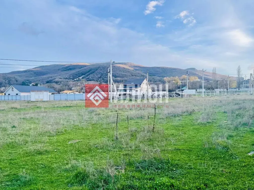 Участок в Севастополь с. Орлиное, ул. Урожайная, 33 (4.2 сот.) - Фото 2