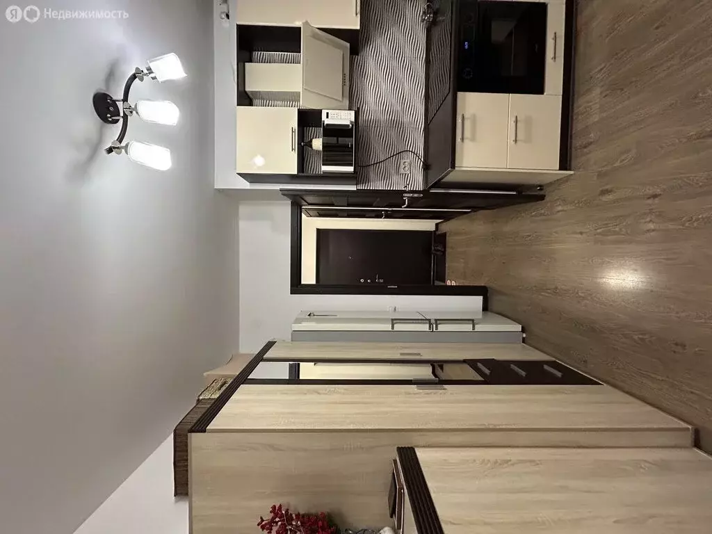 1-комнатная квартира: Санкт-Петербург, улица Лётчика Лихолетова, 14к2 ... - Фото 1