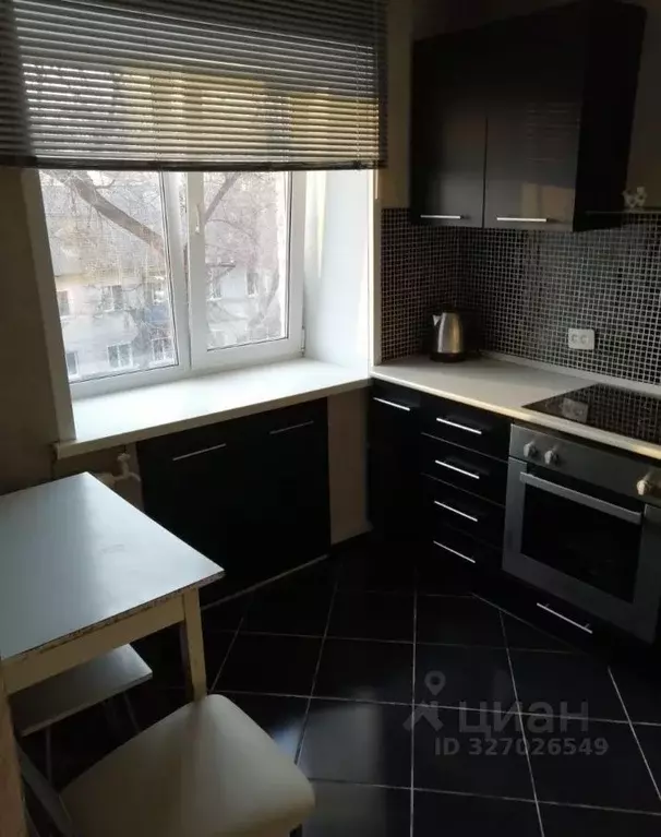 1-к кв. Кемеровская область, Кемерово ул. Юрия Смирнова, 16 (33.0 м) - Фото 1