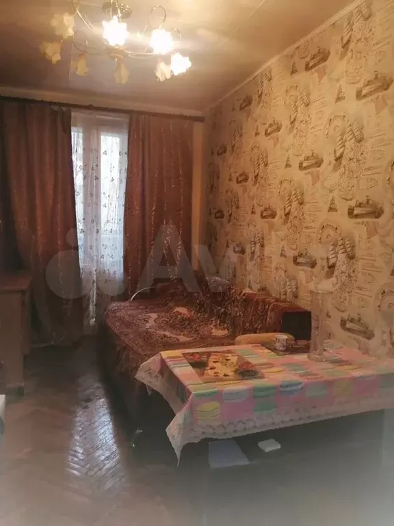 Комната 13 м в 3-к., 1/9 эт. - Фото 0