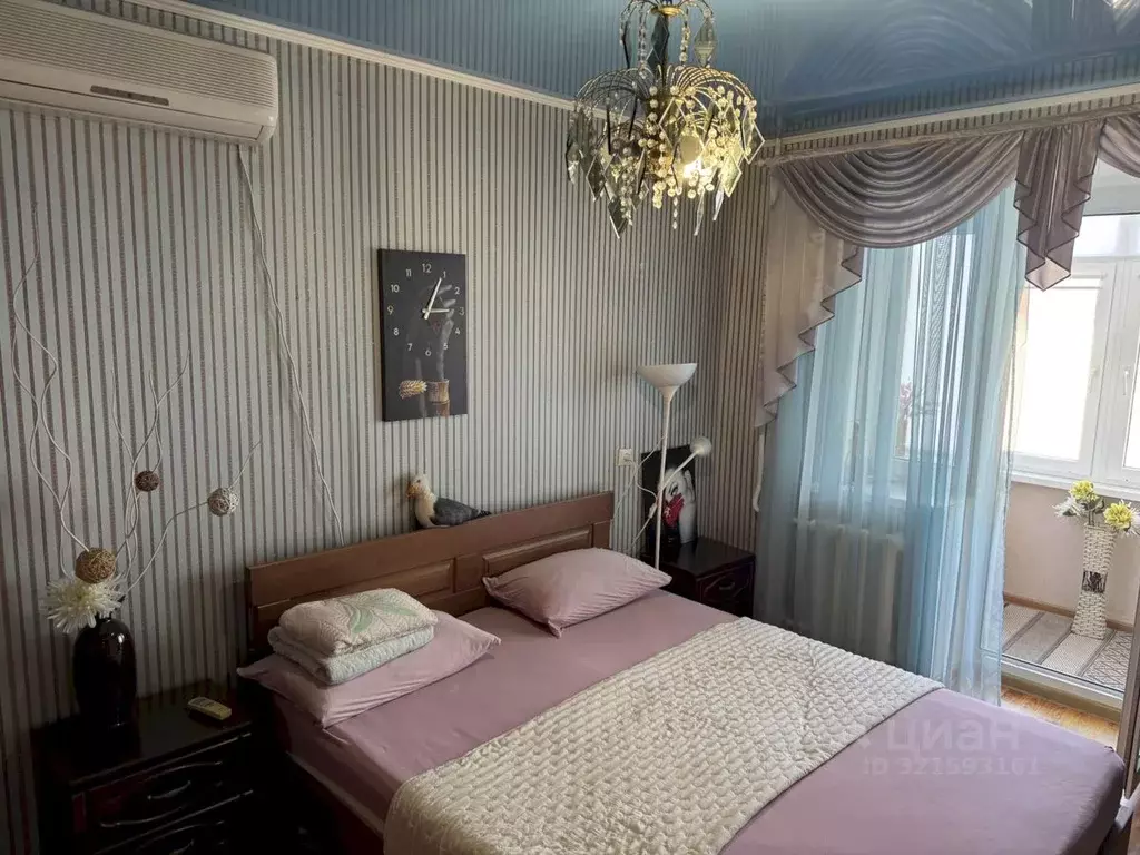 3-к кв. Краснодарский край, Геленджик ул. Леселидзе, 4 (65.0 м) - Фото 0