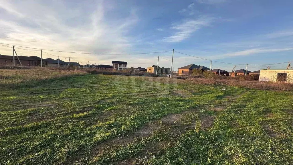Участок в Адыгея, Майкоп городской округ, Гавердовский хут. ул. Нурбия ... - Фото 1