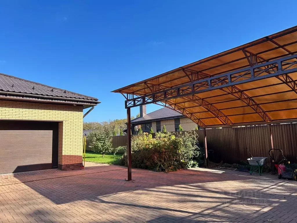 Дом в Башкортостан, Стерлитамакский район, Наумовский сельсовет, ... - Фото 2