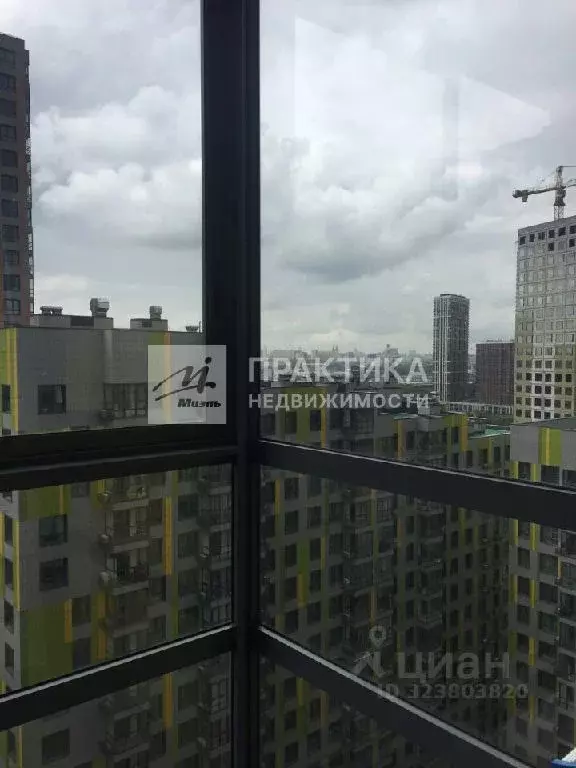 Продается 3-комнатная квартира - Фото 2