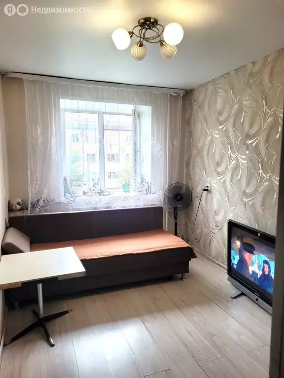 2-комнатная квартира: Тюмень, улица Беляева, 23/2 (23.4 м) - Фото 0