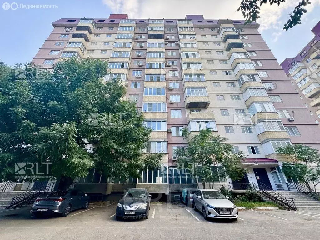 3-комнатная квартира: Махачкала, улица Керимова, 35А (95 м) - Фото 0