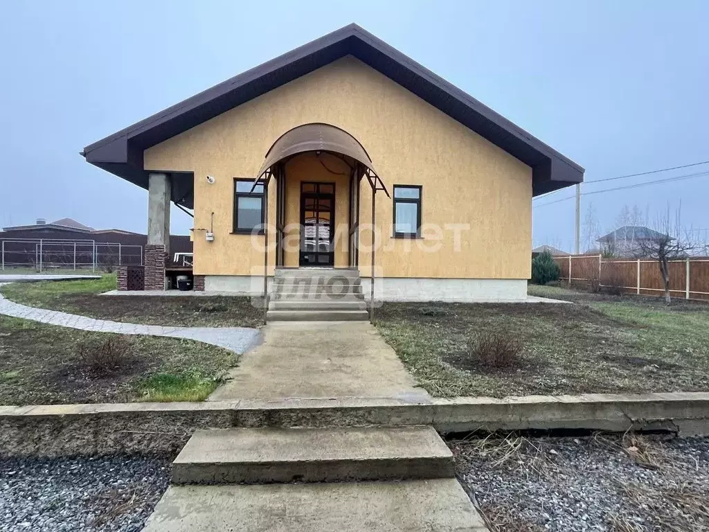 Дом в Белгородская область, Старооскольский городской округ, с. ... - Фото 2