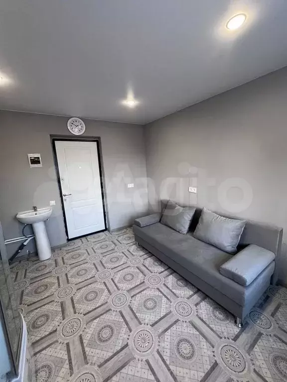 Комната 12,9 м в 1-к., 4/9 эт. - Фото 0