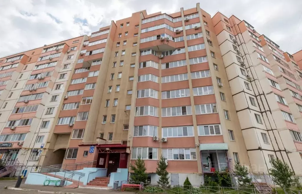 3-к кв. Оренбургская область, Оренбург Северо-Восточный жилрайон, 20-й ... - Фото 1