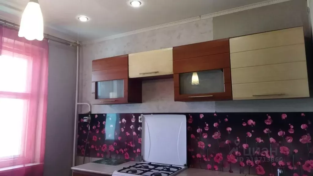 4-к кв. Оренбургская область, Оренбург Липовая ул., 15/1 (86.1 м) - Фото 0