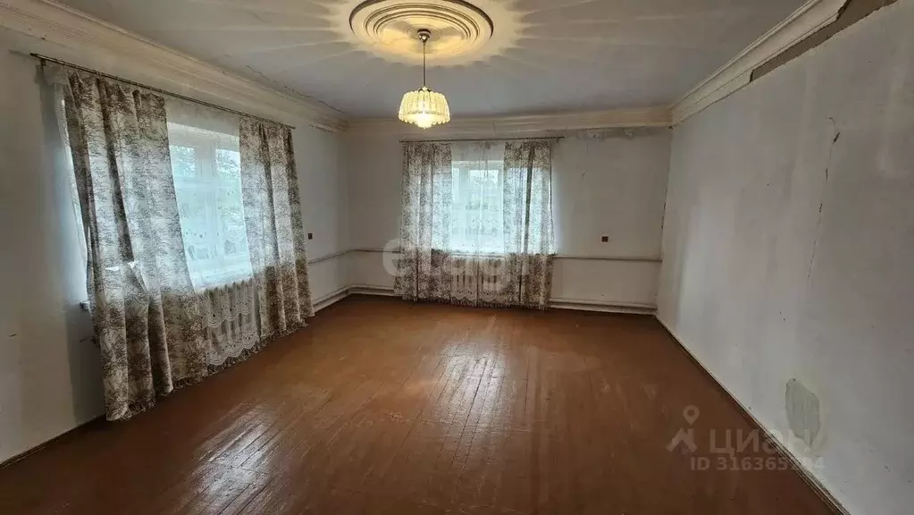 Дом в Крым, Белогорский район, с. Крымская Роза ул. Новоселов, 29 (106 ... - Фото 0