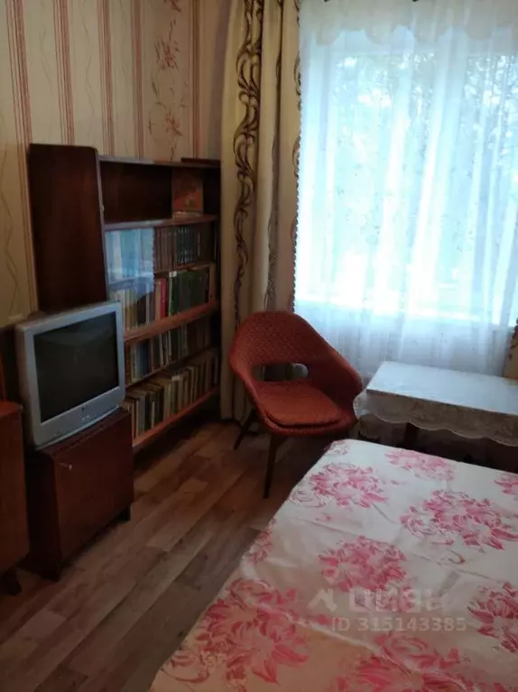 2-к кв. Крым, Щелкино Ленинский район, 3-й мкр, 89 (48.0 м) - Фото 1