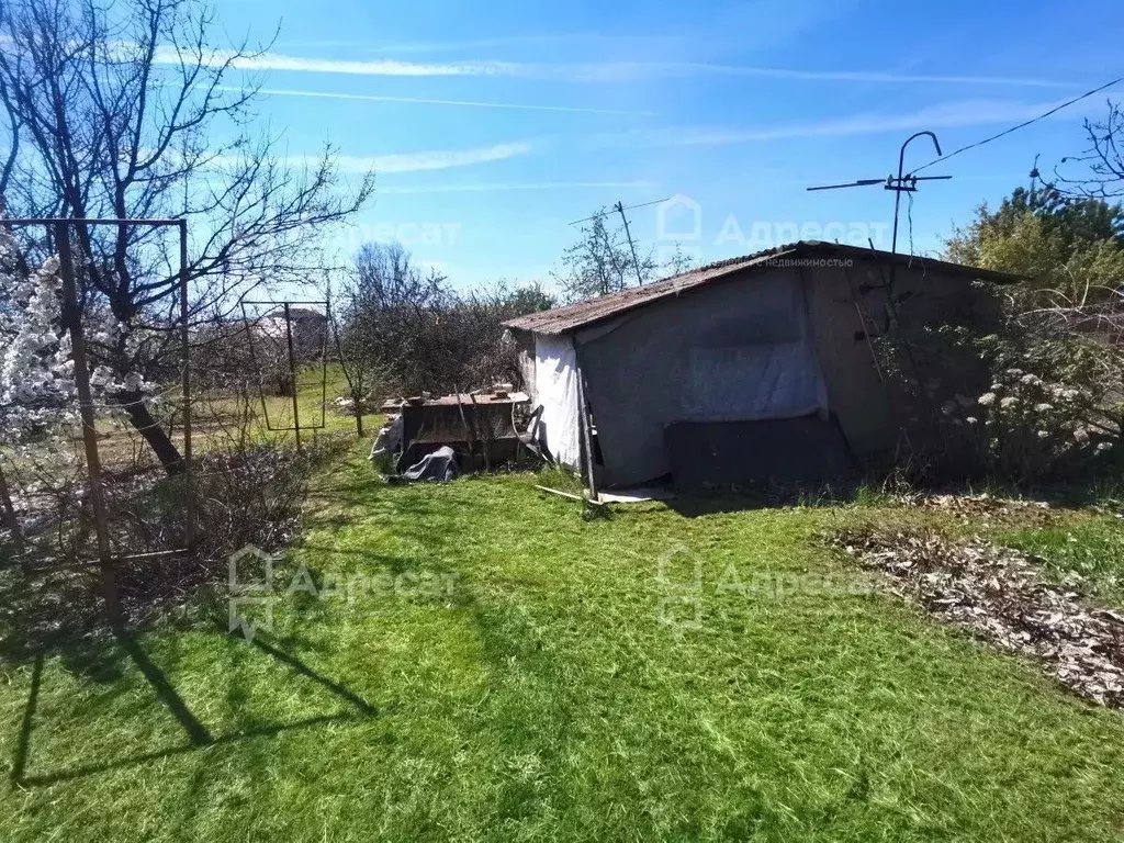 Дом в Волгоградская область, Дубовский район, Пичужинское с/пос, Сталь ... - Фото 1
