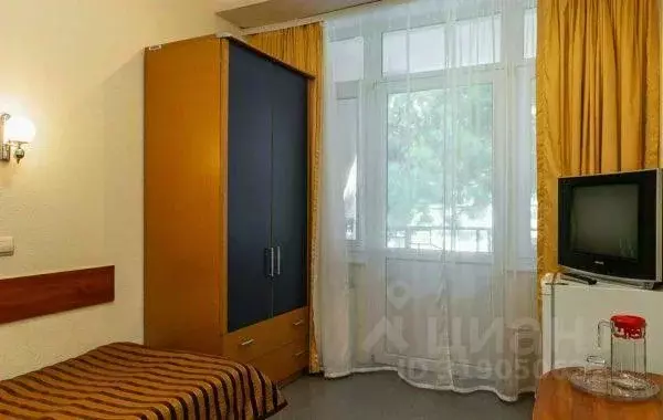 Комната Крым, Евпатория городской округ, Заозерное пгт  (17.0 м) - Фото 0