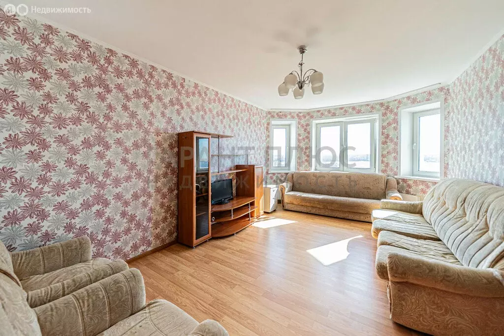 3-комнатная квартира: Липецк, улица 50 лет НЛМК, 2Г (81.3 м) - Фото 1