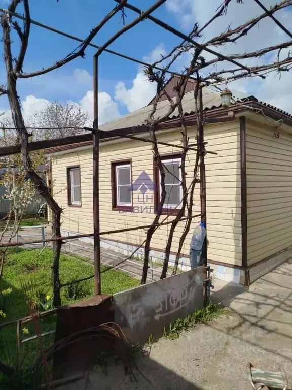 Дом в Ростовская область, Волгодонск пер. С. Лазо, 49 (60 м) - Фото 1