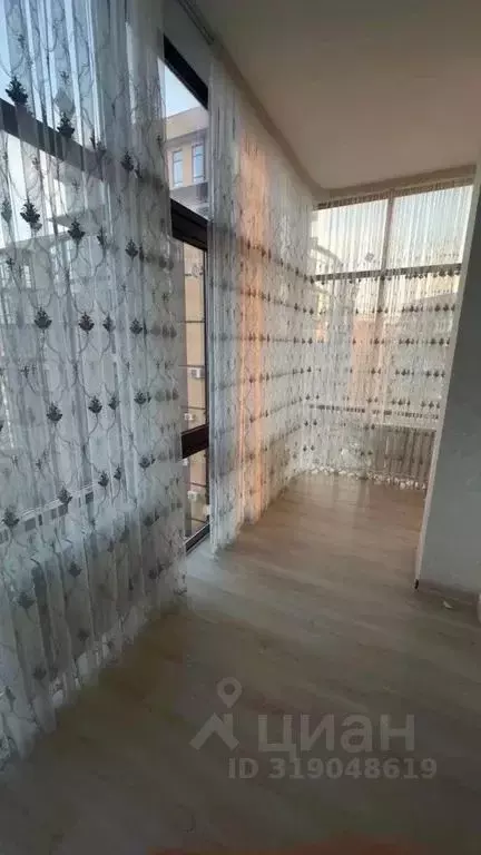 2-к кв. Дагестан, Каспийск просп. Акулиничева, 8 (75.0 м) - Фото 1