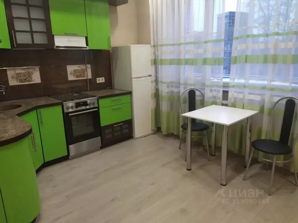 2-к кв. Архангельская область, Архангельск пл. Ленина, 2 (53.0 м) - Фото 1