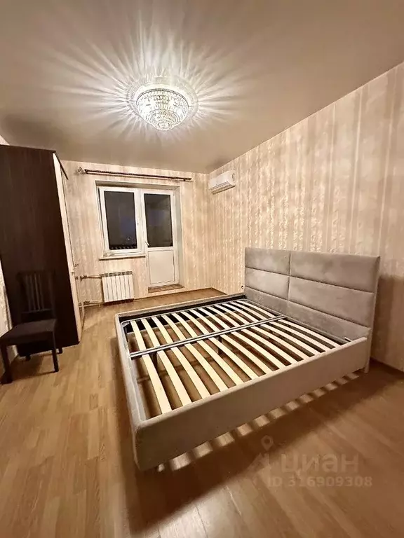 2-к кв. Санкт-Петербург ул. Сергея Марго, 7/76 (70.0 м) - Фото 1