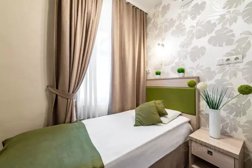 Комната Санкт-Петербург ул. Маяковского, 22-24 - Фото 2