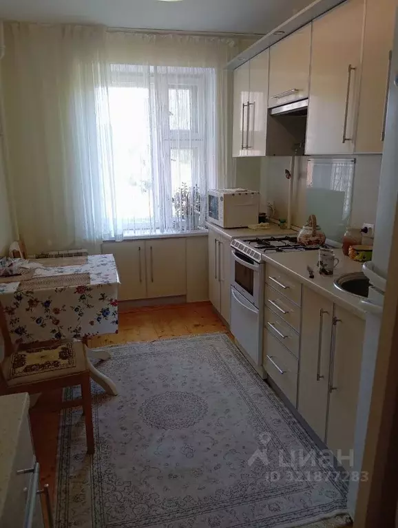 2-к кв. Тульская область, Ефремов ул. Горького, 37 (52.0 м) - Фото 0
