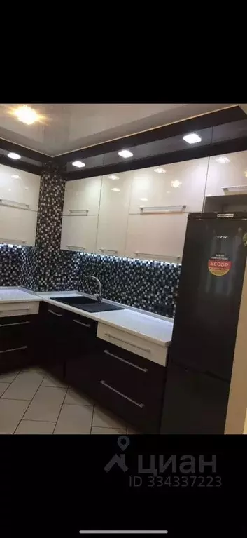 3-к кв. Ленинградская область, Кингисепп ул. Строителей, 16 (80.0 м) - Фото 1