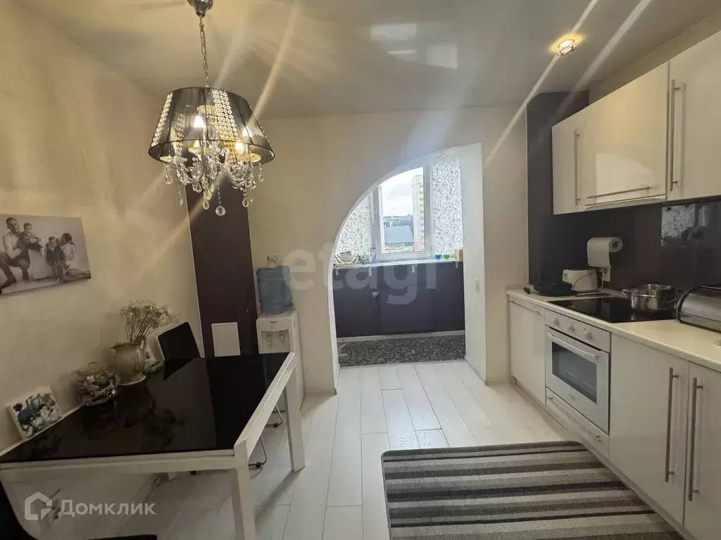 Продаётся 2-к квартира, 68.4 м - Фото 1
