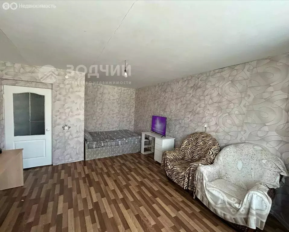 1-комнатная квартира: село Порецкое, улица Крупской, 77 (41.8 м) - Фото 1