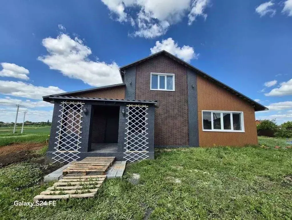 Дом в Белгородская область, Строитель Яковлевский городской округ, ул. ... - Фото 2