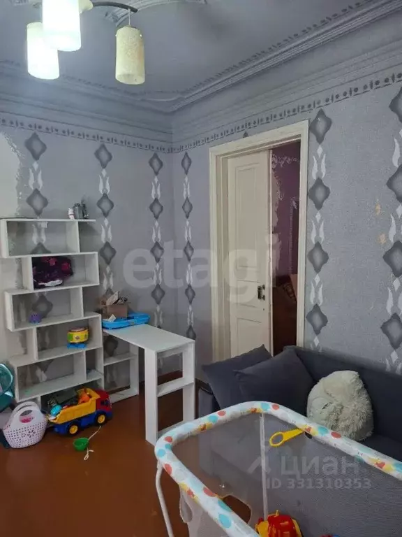 Дом в Краснодарский край, Лабинск ул. Толстого (90 м) - Фото 1