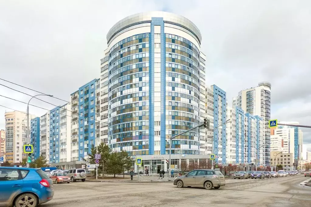 1-к кв. Свердловская область, Екатеринбург ул. Куйбышева, 21 (43.4 м) - Фото 2