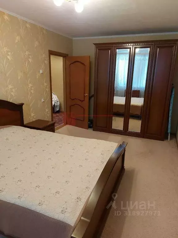 3-к кв. Белгородская область, Старый Оскол Интернациональный мкр, 46 ... - Фото 0