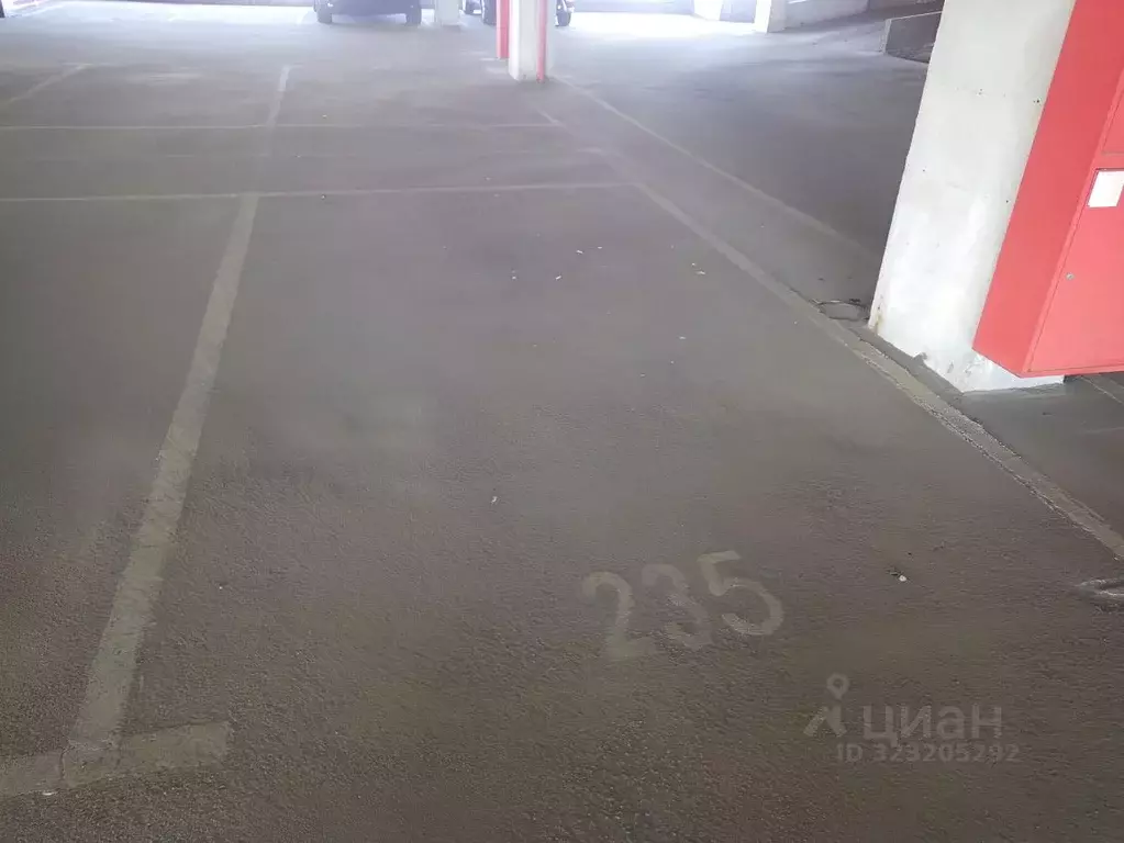 Гараж в Москва ул. Маршала Савицкого, 4 (12 м) - Фото 1