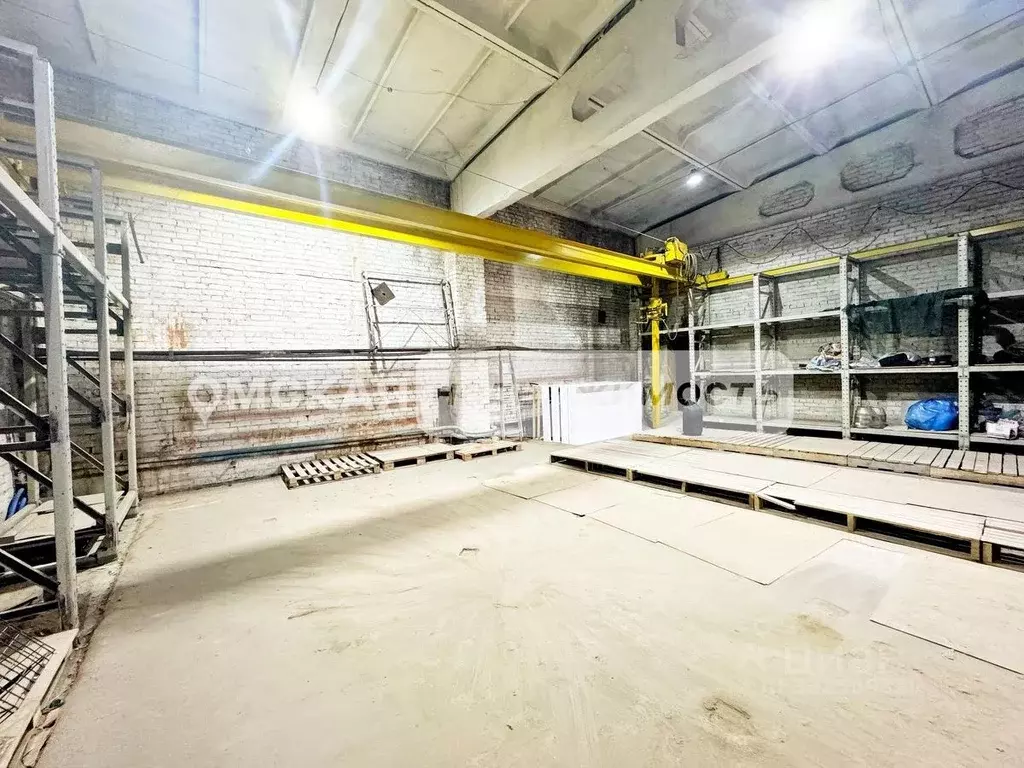 Склад в Омская область, Омск ул. 20 лет РККА, 187 (210 м) - Фото 1