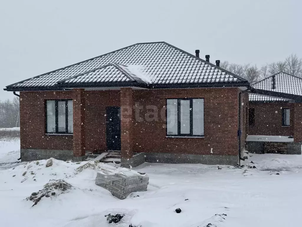 Дом в Белгородская область, Белгородский район, Пушкарское с/пос, с. ... - Фото 2