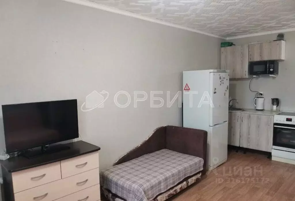 Комната Тюменская область, Тюмень Холодильная ул., 40 (17.3 м) - Фото 1