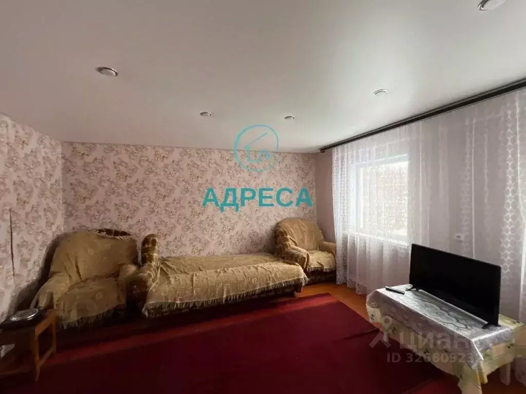 Дом в Белгородская область, Поселок Чернянка городское поселение, ... - Фото 2