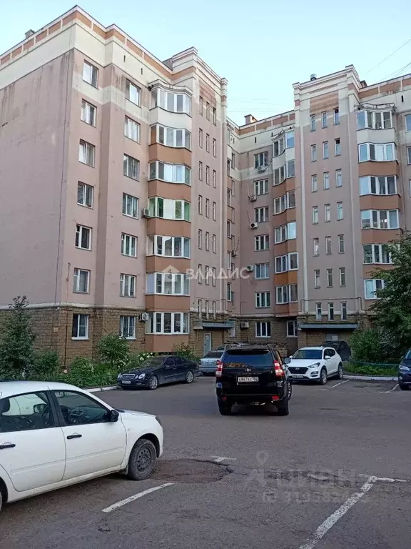 2-к кв. Башкортостан, Уфа ул. Софьи Перовской, 48/2 (55.1 м) - Фото 0