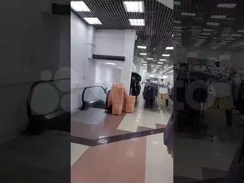 Аренда. Площади свободного назначения. Высокий пешеходный и ... - Фото 1