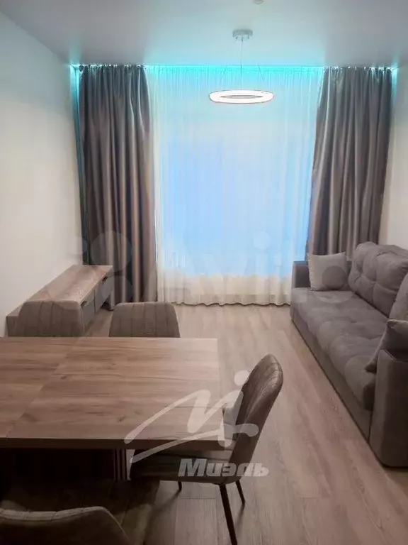 2-к. квартира, 40,4 м, 10/33 эт. - Фото 1