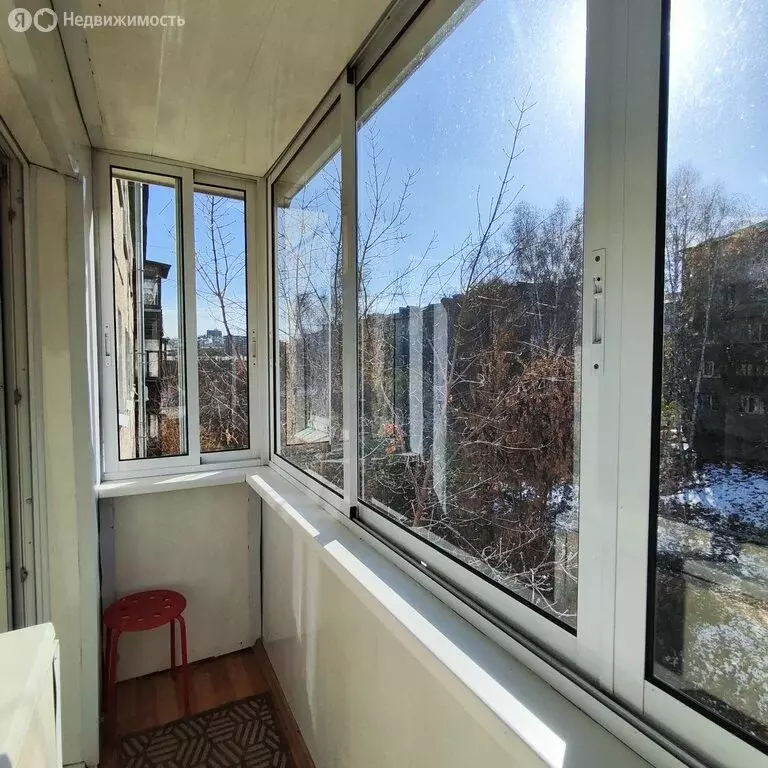 1-комнатная квартира: Иркутск, микрорайон Юбилейный, 12 (30 м) - Фото 0
