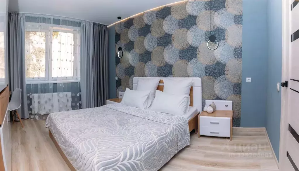 3-к кв. Ивановская область, Иваново ул. Летчика Захарова, 16 (90.0 м) - Фото 1