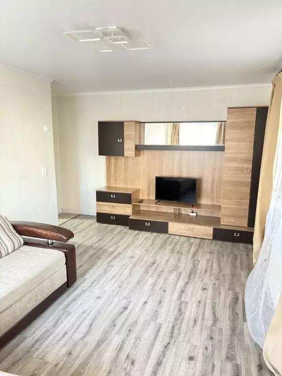 2-к кв. Челябинская область, Челябинск просп. Победы, 153 (44.0 м) - Фото 1