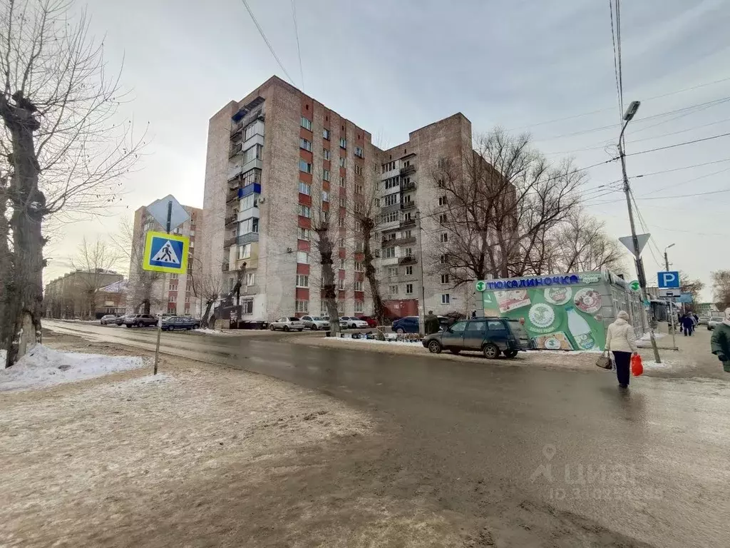 Комната Омская область, Омск Привокзальный мкр, ул. Карбышева, 38А ... - Фото 0