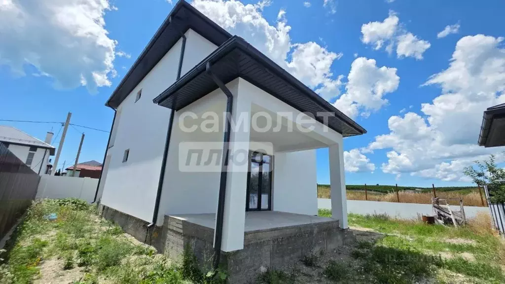 Дом в Краснодарский край, Новороссийск 5-я Бригада мкр, ул. Ударник, ... - Фото 1