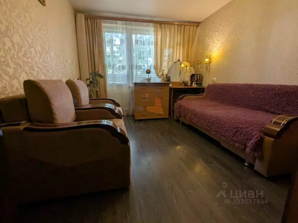 1-к кв. Кировская область, Киров просп. Строителей, 28 (32.0 м) - Фото 0